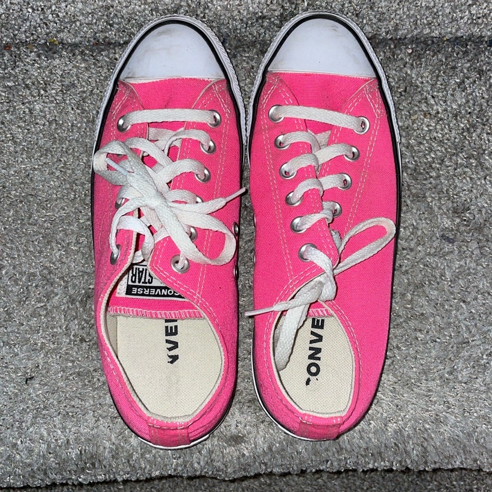 🩷PINK CONVERSE🩷